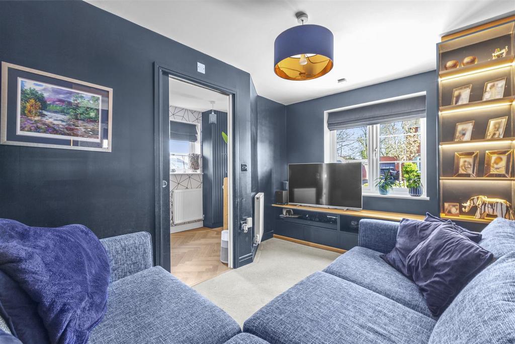 25 Kilty Place, HP11 1 DG-8.jpg