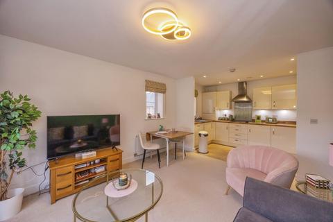 2 bedroom property for sale, Oasthouse Drive, Horndean, Waterlooville, Hampshire, PO8