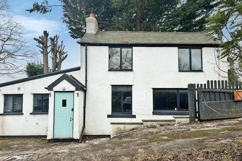 2 bedroom detached house for sale, Ffordd Corwen, Treuddyn, MOLD