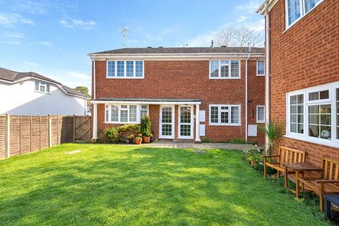 undefined, Bearwood Gardens, Fleet, Hampshire, GU51