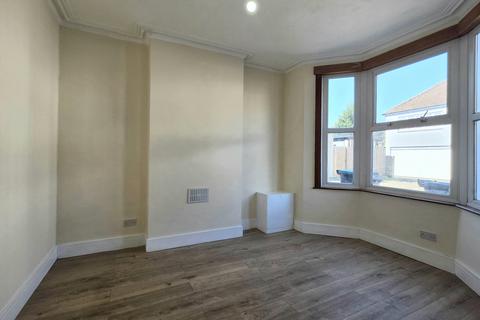 undefined, Canterbury Road, GRAVESEND, DA12