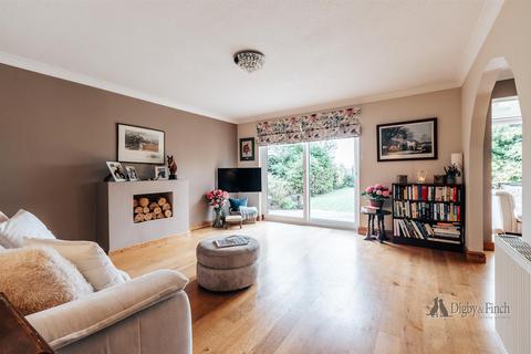 3 bedroom bungalow for sale, Meadow Lane, Thornhaugh, Peterborough