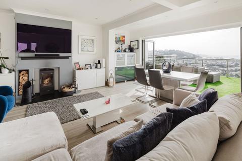 3 bedroom semi-detached house for sale, La Ruelle Vaucluse, Jersey JE2