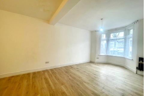 undefined, Holbrook Road, London, E15