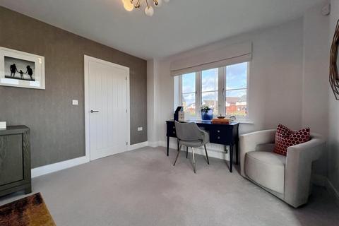 undefined, Lancaster Way, Stratford-Upon-Avon CV37