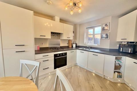 3 bedroom semi-detached house for sale, Sherwood Drive, Cannock WS11