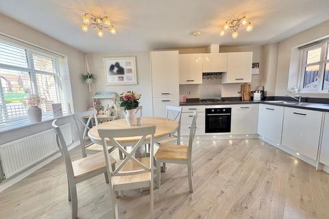 3 bedroom semi-detached house for sale, Sherwood Drive, Cannock WS11