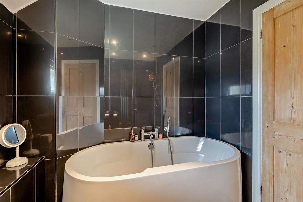 8682355-interior11-800.jpg