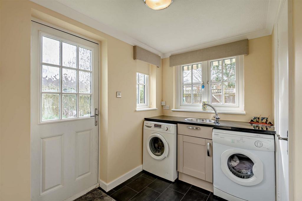 8682355-interior18-800.jpg
