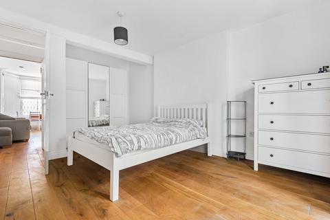 2 bedroom flat for sale, Stockwell Road, Brixton, London, SW9