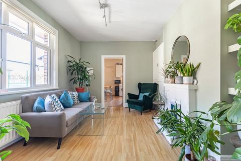 4 bedroom terraced house for sale, Strickland Row, Earlsfield, London, SW18