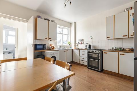 4 bedroom terraced house for sale, Strickland Row, Earlsfield, London, SW18