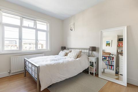 4 bedroom terraced house for sale, Strickland Row, Earlsfield, London, SW18
