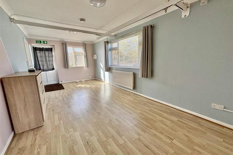 2 bedroom detached bungalow for sale, Hoyal Road, Poole BH15