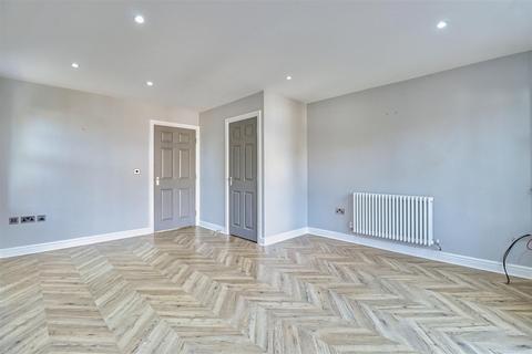 undefined, Broadgate Lane, Horsforth, Leeds, LS18