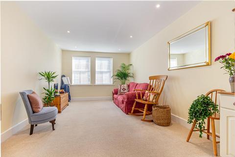 undefined, Armstrong Drive, Worcester