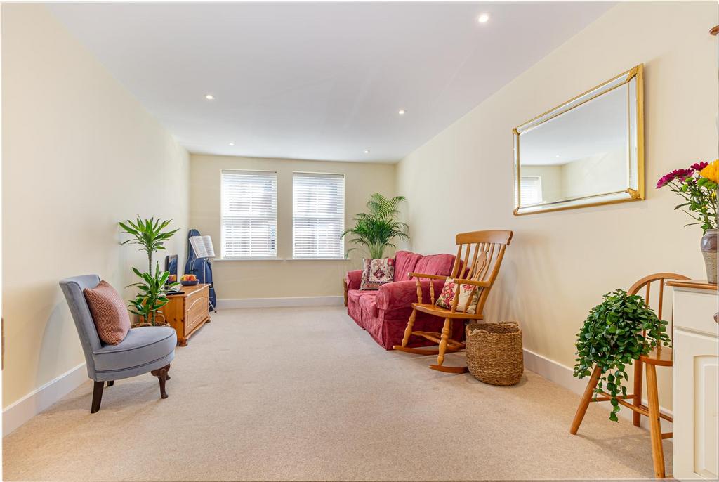 Living-room-2.jpg