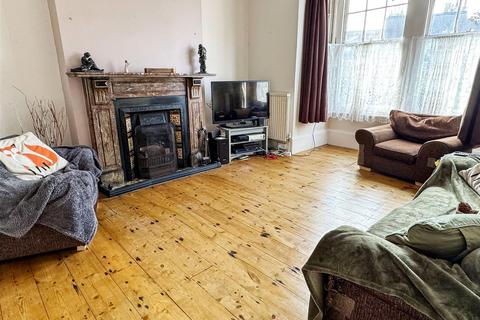 undefined, Beach Road, Littlehampton BN17