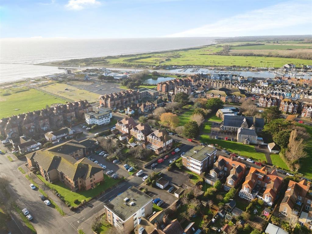 Littlehampton Aerial b.jpeg
