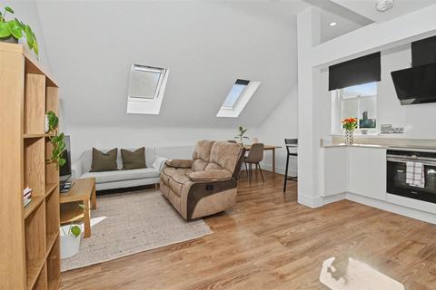 2 bedroom flat for sale, Morton Street, Leamington Spa