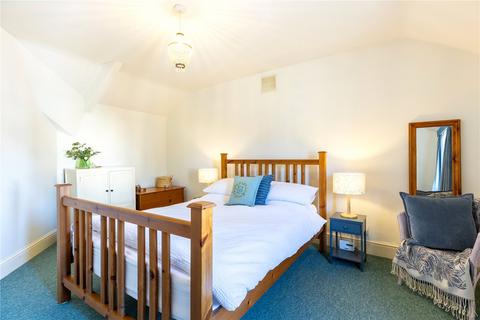 2 bedroom apartment for sale, Cheltenham Road, Cirencester, Gloucestershire, GL7