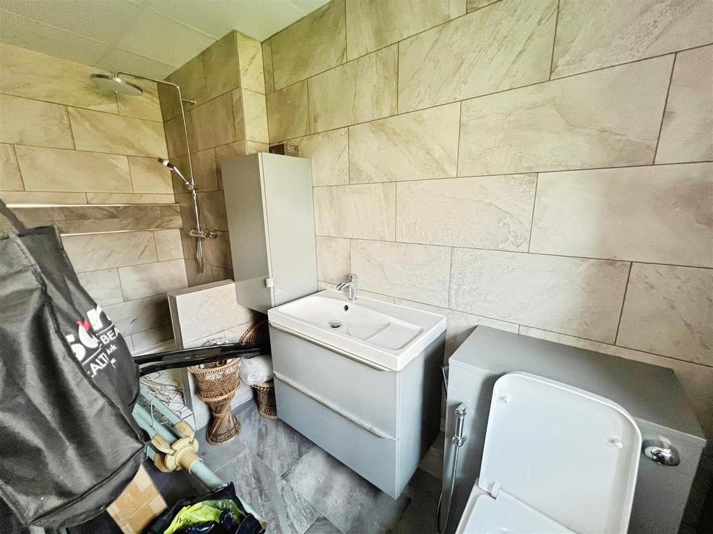 Downstairs Shower Room