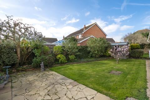 2 bedroom detached bungalow for sale, Sherwood Drive, Whitstable
