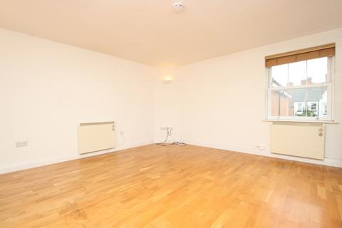 undefined, Wellingborough Road, Finedon, Northants, NN9