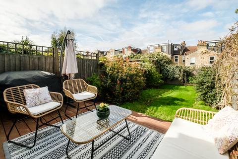 3 bedroom house for sale, Stanley Road, London, N11