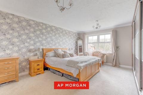 undefined, Chesterton Close, Hunt End, Redditch, B97