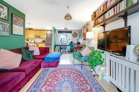 undefined, Temeraire Place, Brentford