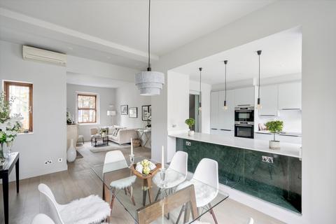 4 bedroom semi-detached house for sale, Warwick Gardens, Kensington, W14