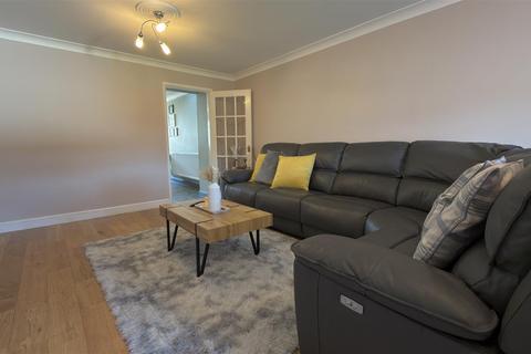 3 bedroom terraced house for sale, Giles Court, Aberdare CF44