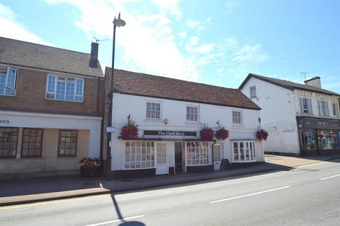 2 bedroom flat to rent, Storrington, West Sussex, RH20