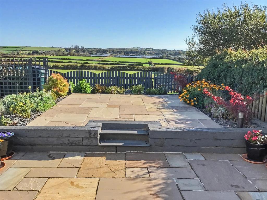 Raised patio (taken by owners last summer)
