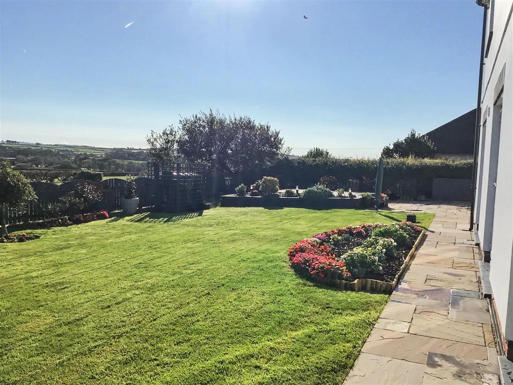 Rear garden (taken by owners last summer)