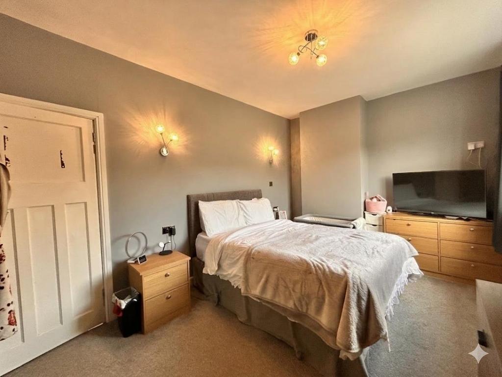 Bedroom 2.png