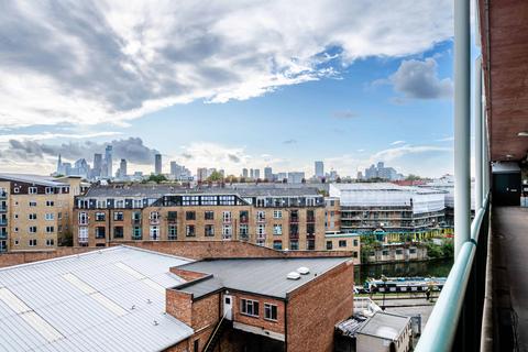 Office to rent, 8 Andrews Rd London E8 4QL