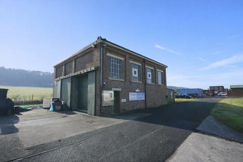 Warehouse to rent, Dean Hl West Dean SP5 1ET