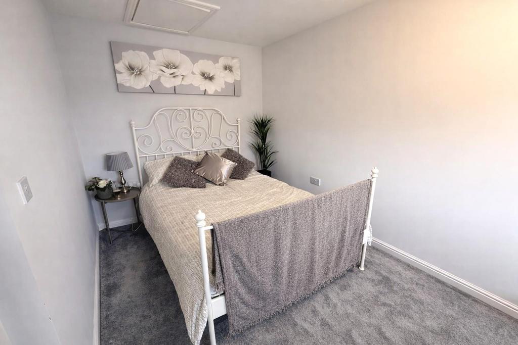 Professional bedroom 2.jpeg