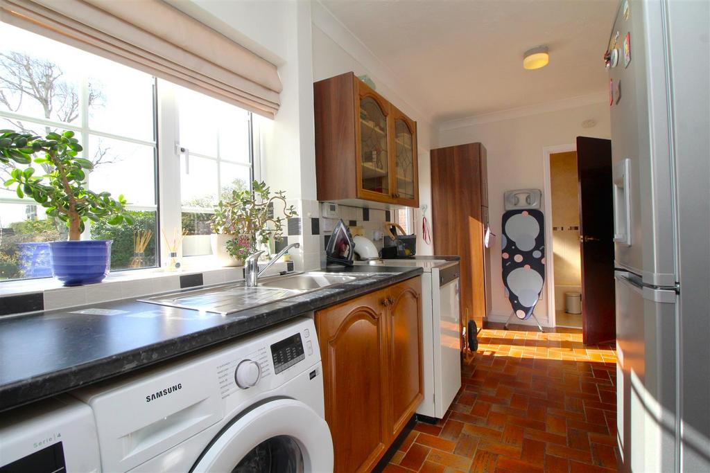 Utility room .JPG