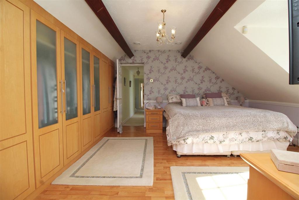 Bedroom 1 1 image.JPG