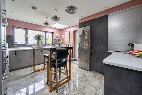 4 bedroom detached house for sale, Warden Hill, Everton SG19