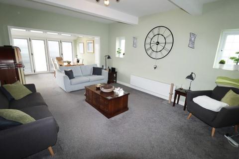 5 bedroom detached house for sale, Marshall Road, Hayling Island