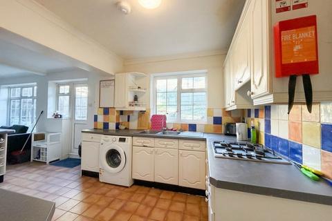 undefined, Belgrave Mews, Uxbridge, UB8