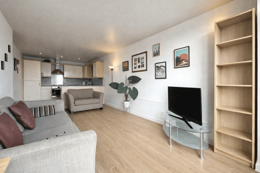 1 bed flat to rent Grenfell Road, Mitcham CR4