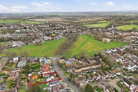 undefined, Loughton Lane, Theydon Bois, Epping