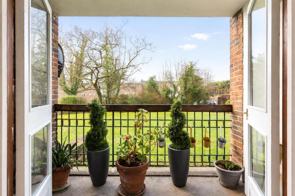 Garden view .png