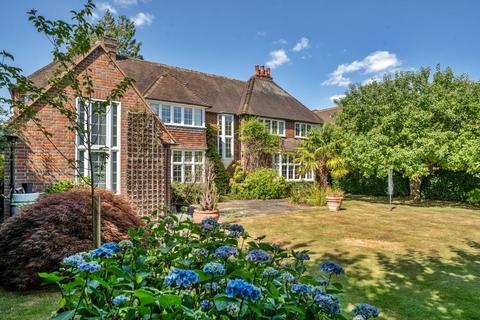 4 bedroom house for sale, Caledon Road, Beaconsfield, HP9