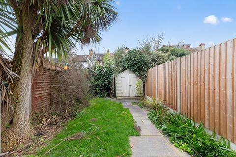 5 bedroom terraced house for sale, Falkland Avenue, London